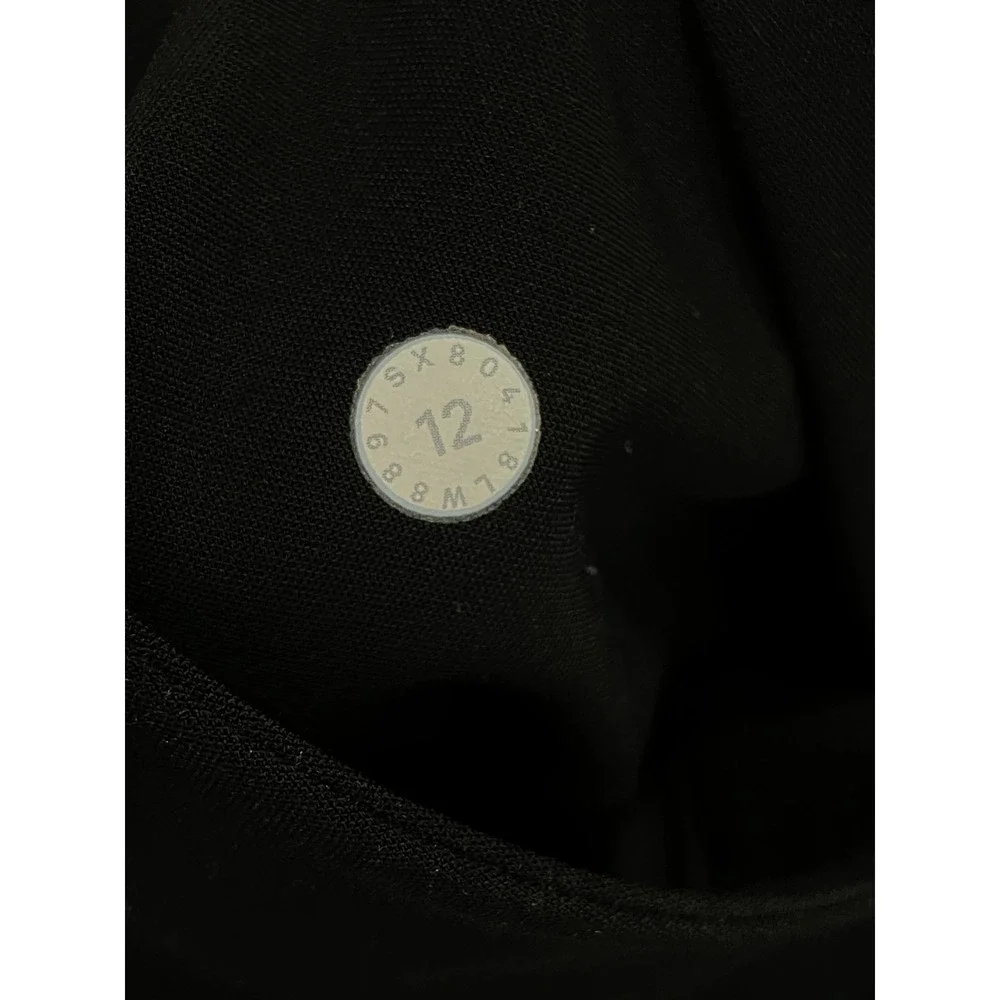 Lululemon Women's Size 12 Black On The Fly Skirt  Elastic Drawstring Waist